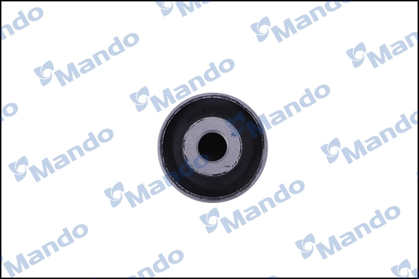 Comprar DCC010683 Mando Buje del brazo de suspensión delantero superior