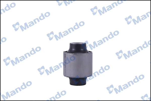 DCC010253 Mando Silentblock de brazo transversal de suspensión trasera