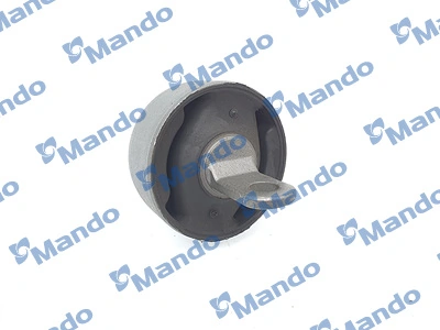MCC010617 Mando Buje del brazo longitudinal trasero