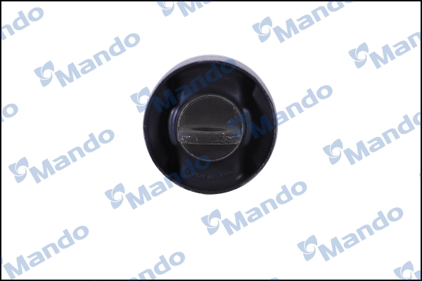 Buje del brazo longitudinal trasero Mando DCC010772