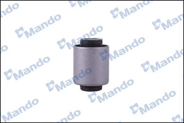 DCC010697 Mando Silentblock de brazo de suspensión delantero inferior