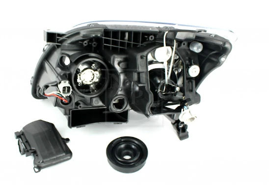 Comprar Faro derecho Toyota Avensis II T25