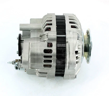Alternador de coche para Nissan Terrano II R20
