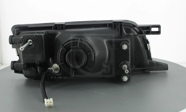 Faro Nissan Sunny III sedán (N14) (1990 - 1995) precio, desde 64,48 EUR