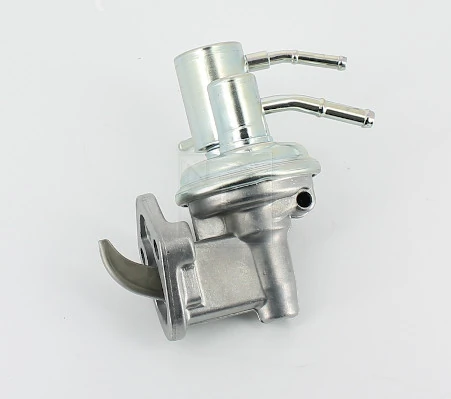 Bomba de combustible mecánica Suzuki 1510060A00 precio, desde 40,77 EUR