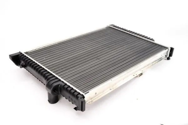 Comprar D7B015TT Thermotec Radiador de auto