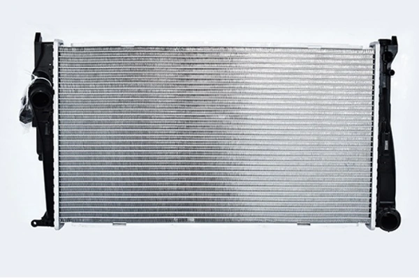 Água radiador BMW 3 sedán (E90) (2004 - 2013) precio, desde 57,38 EUR