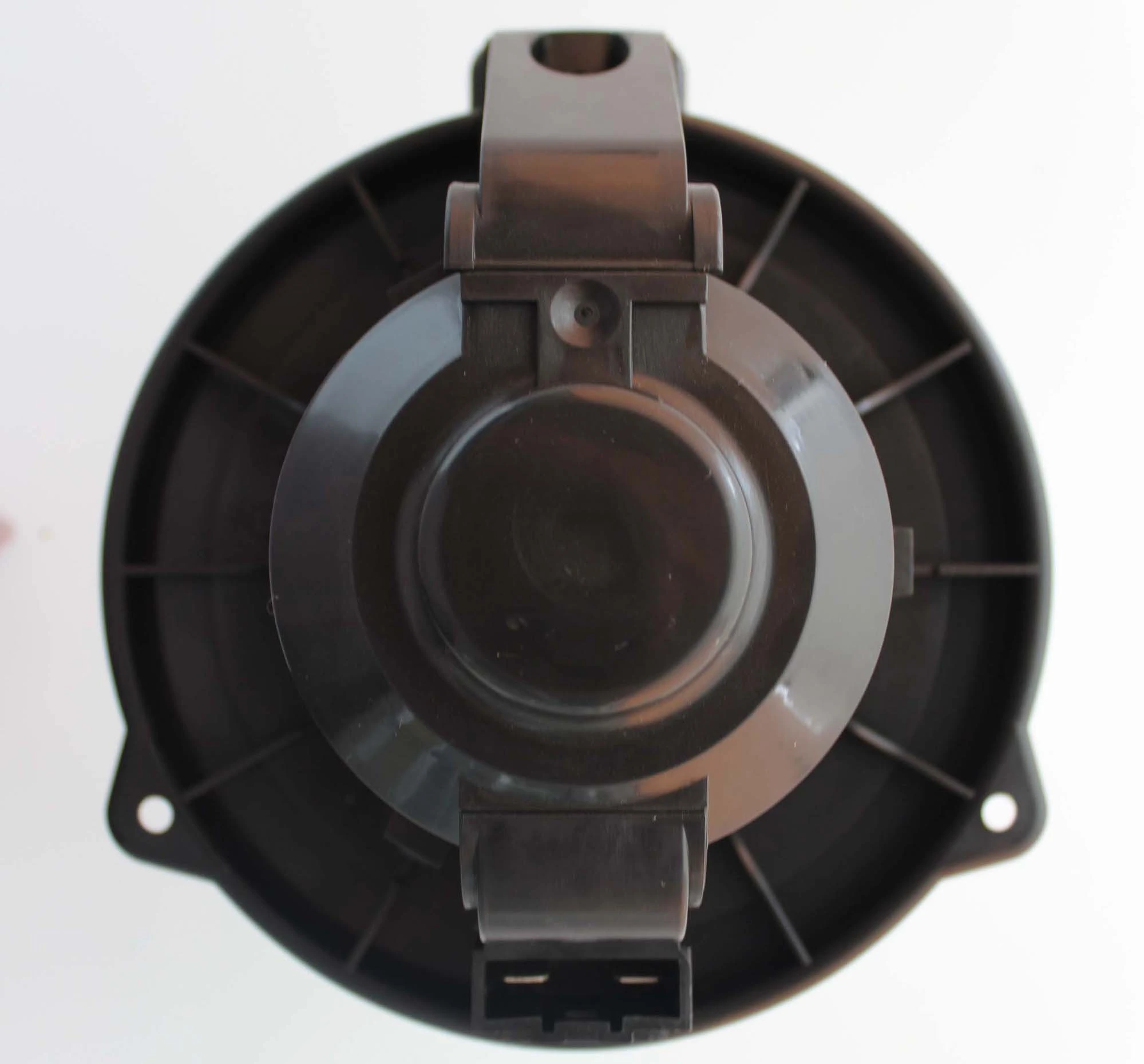 Motor eléctrico, ventilador habitáculo Land Rover Discovery 4 L319