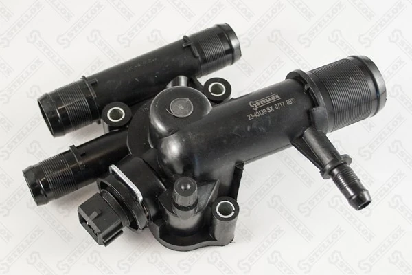 Carcasa del termostato Nissan Primera sedán (P12) (2002 - 2008) precio, desde 26,66 EUR