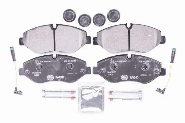 Pastillas de freno delanteras HELLA 8DB355005521