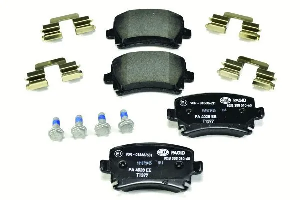 Comprar 8DB355010601 HELLA Pastillas de freno traseras