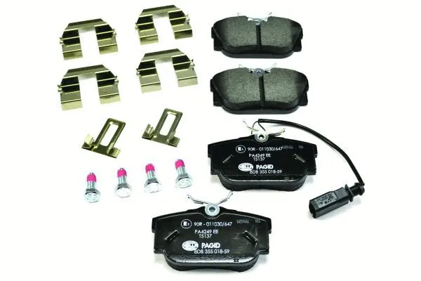 Pastillas traseras HELLA 8DB355018591