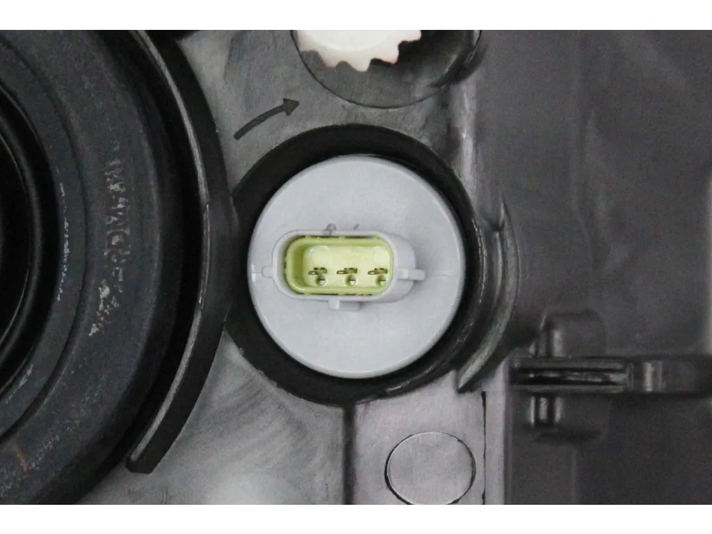Faros delanteros Peugeot/Citroen 95025585