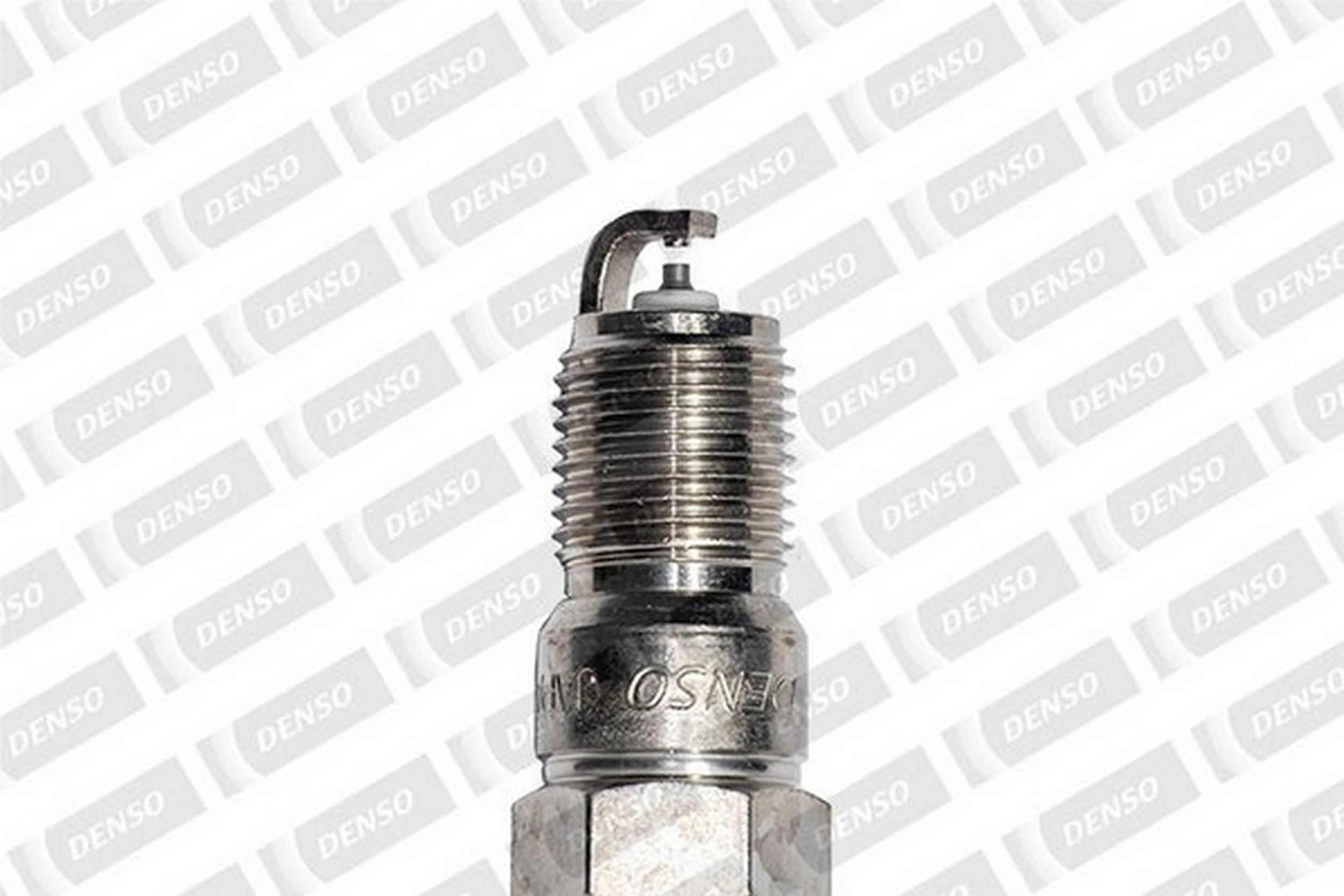 T16TT Denso Bujía de ignición