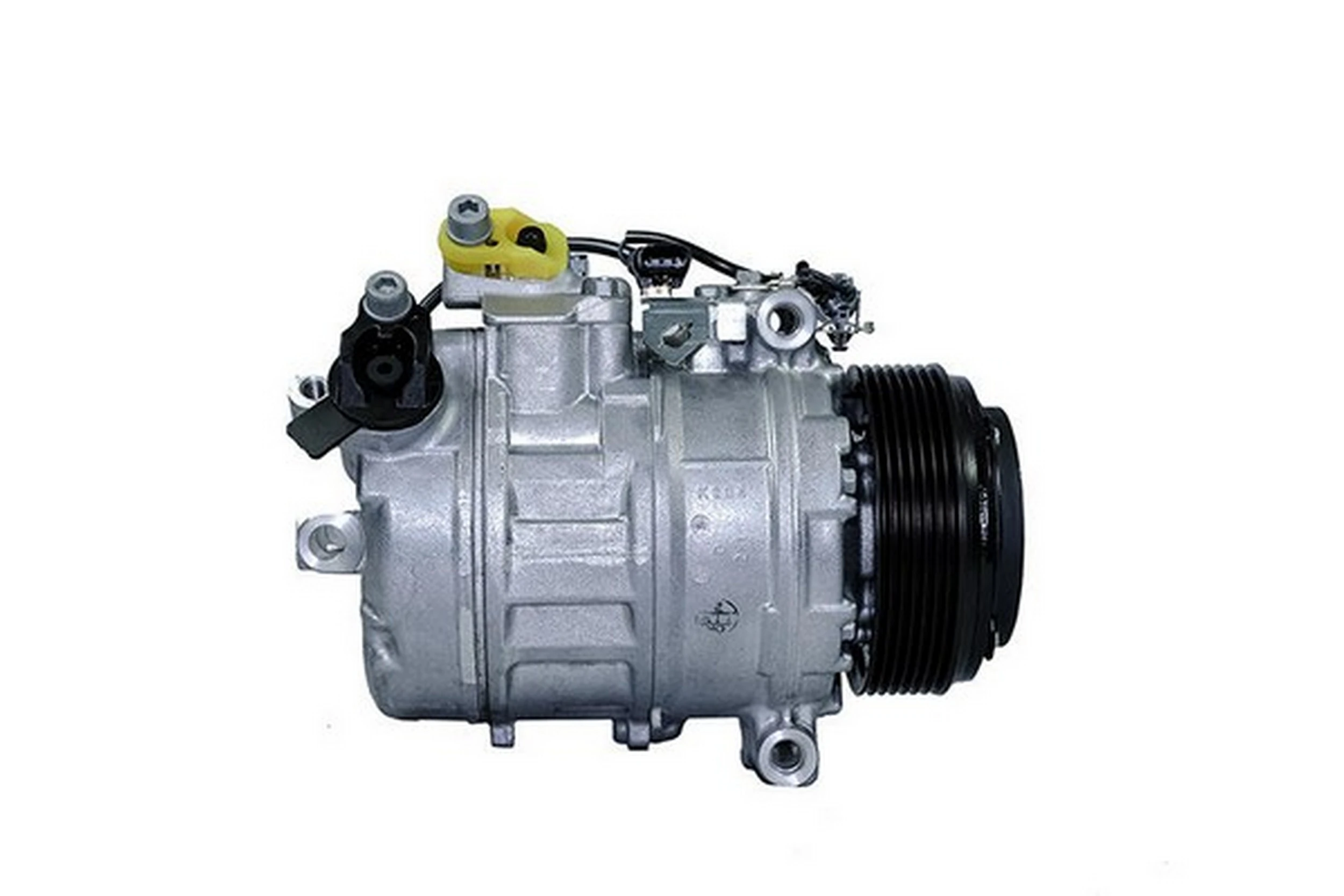 Comprar DCP05077 Denso Compresor de aire acondicionado coche