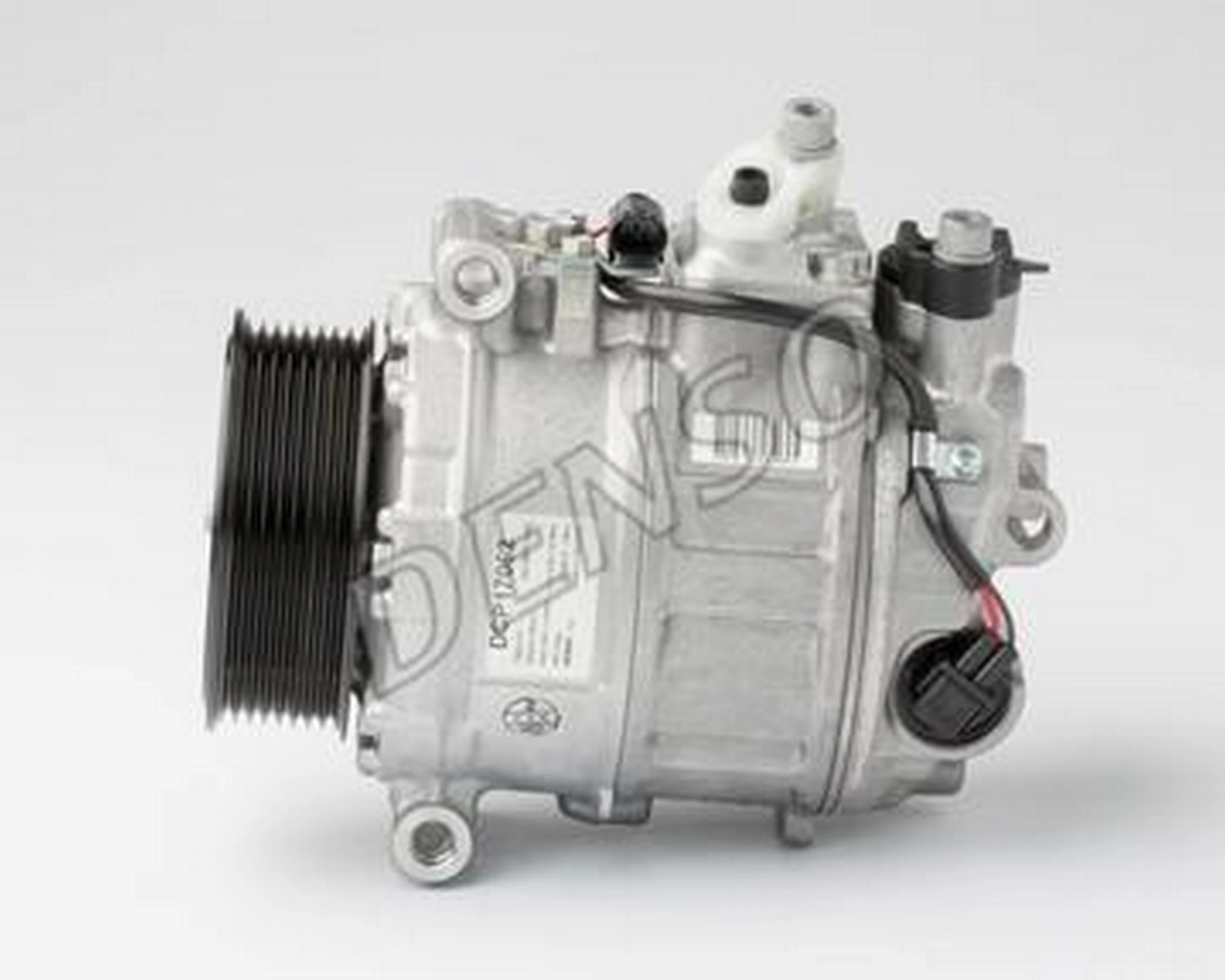 DCP17062 Denso Compresor climatizador