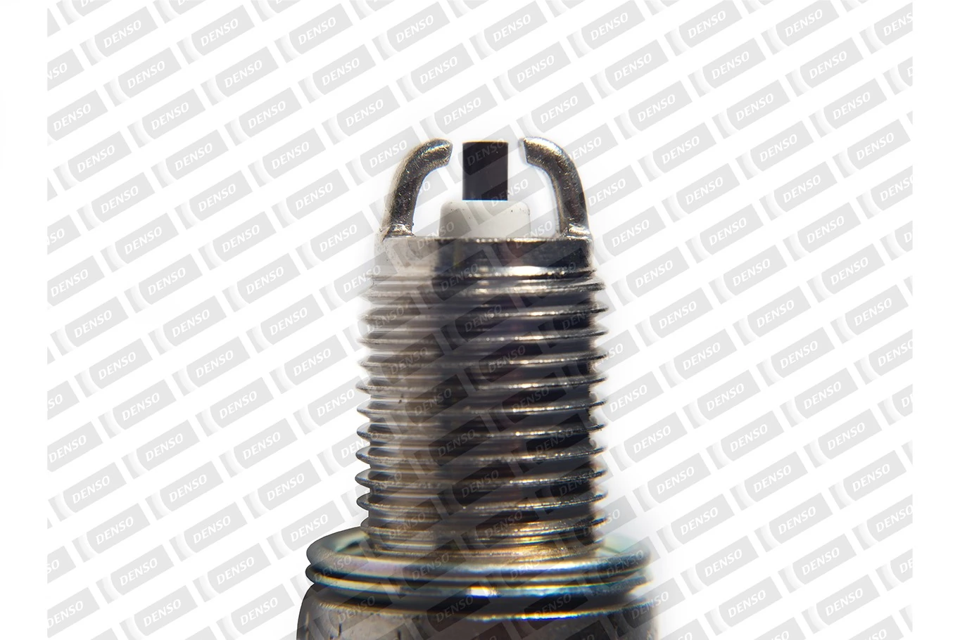 2240100QAB Nissan/Infiniti Bujía de ignición