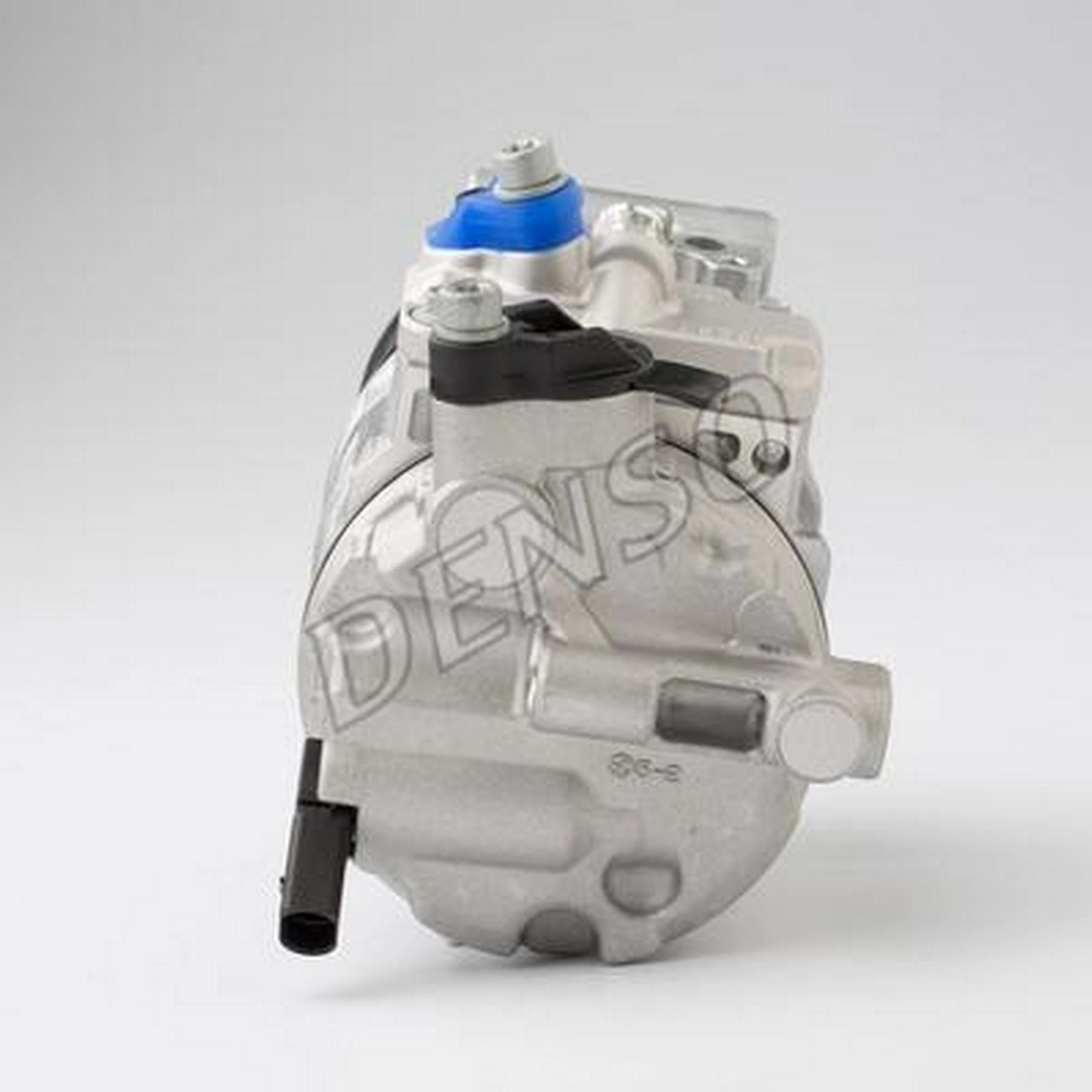 Comprar DCP02041 Denso Compresor de aire acondicionado coche