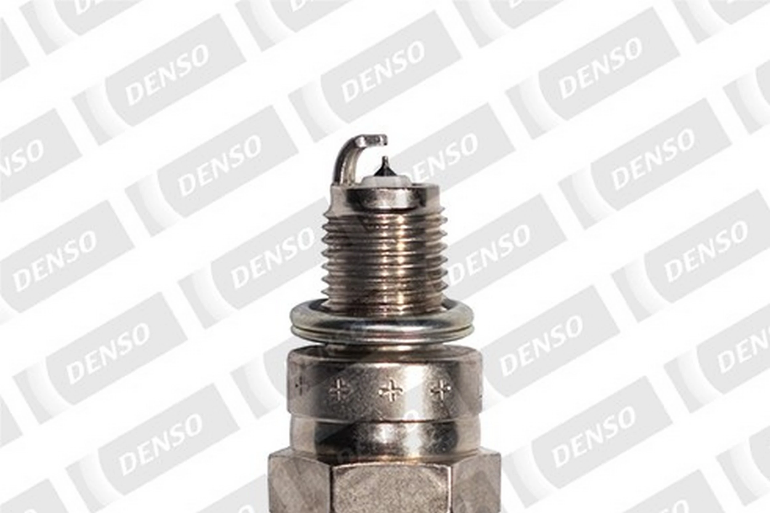 IUF22 Denso Bujía de ignición