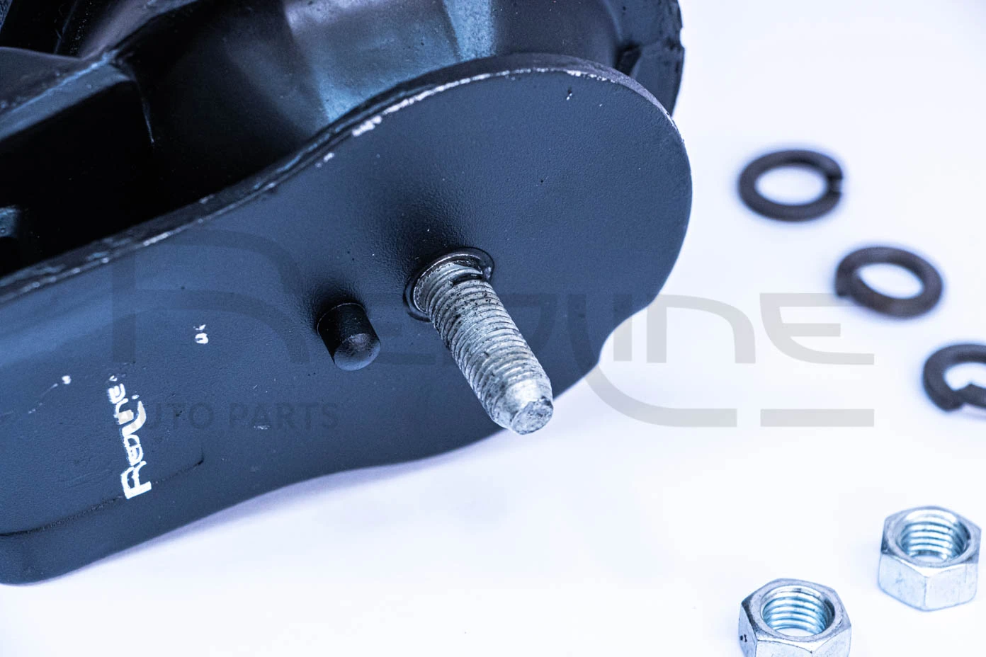  Soporte de motor delantero Suzuki Grand Vitara 