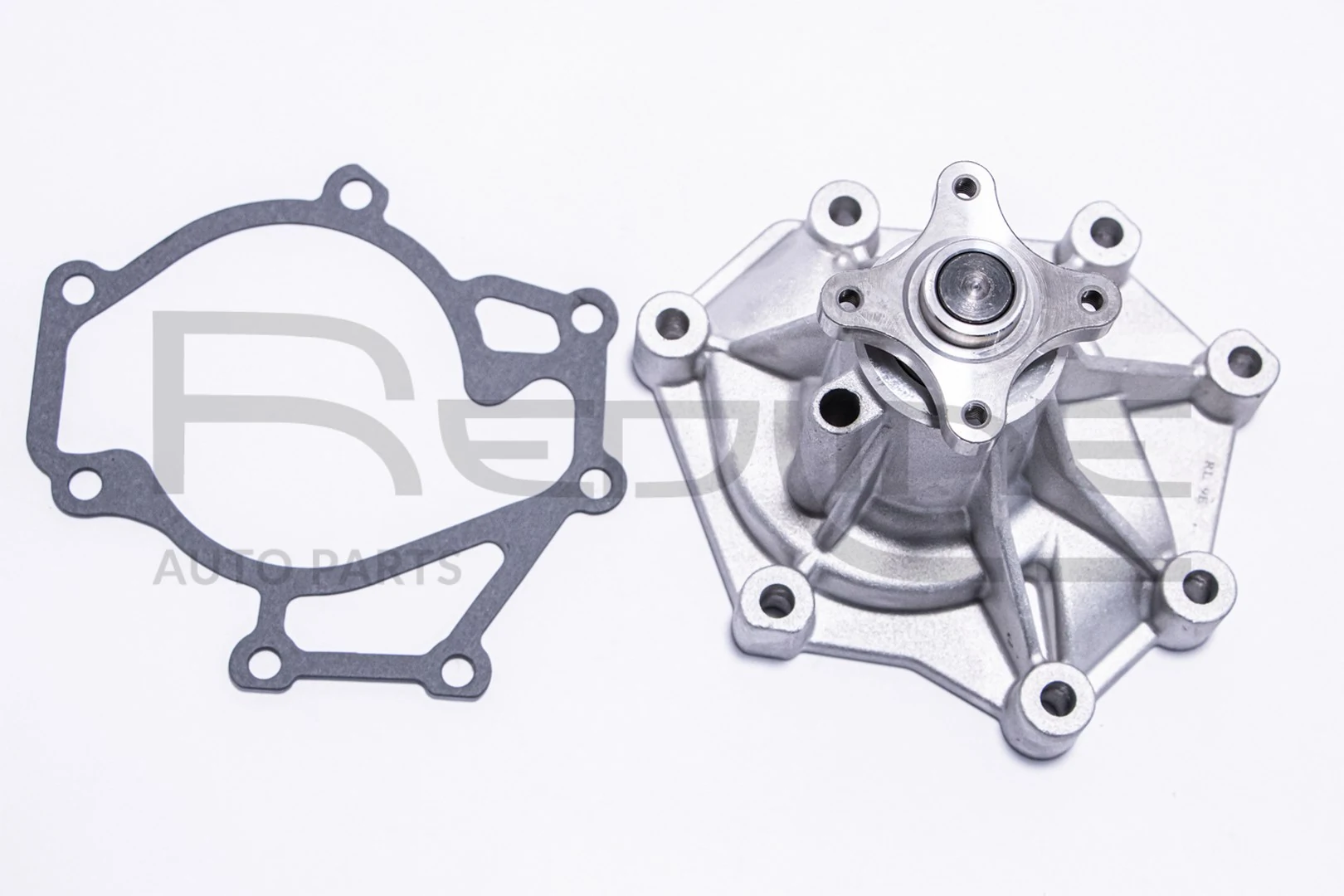 Comprar Bomba de agua Hyundai H-1 STAREX  TQ a bajo precio