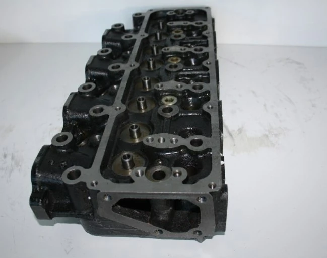 Culata de motor RED Line OIL 21NI023