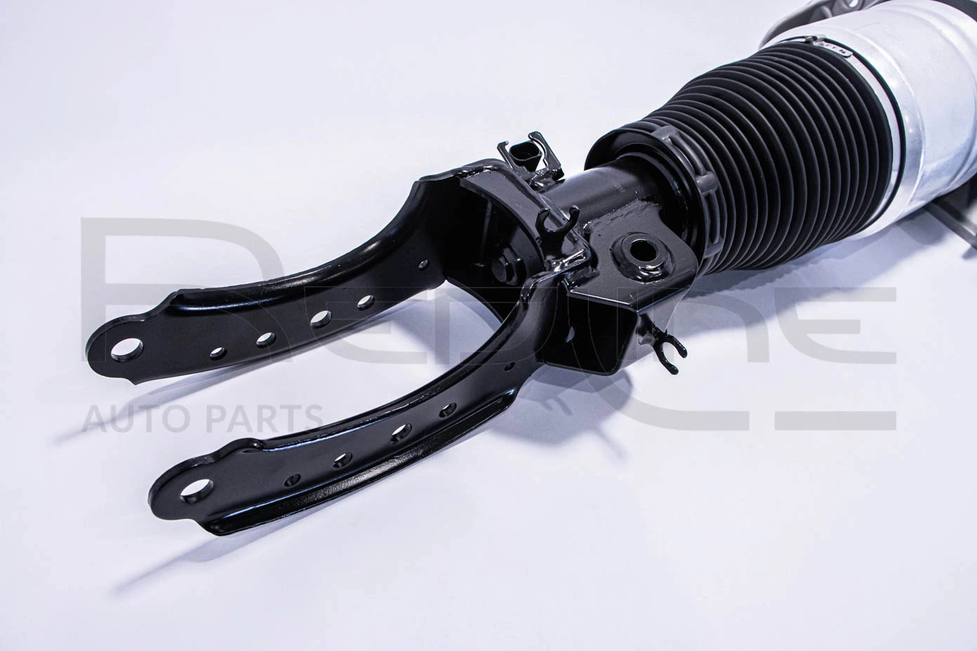 82AU002 RED Line OIL