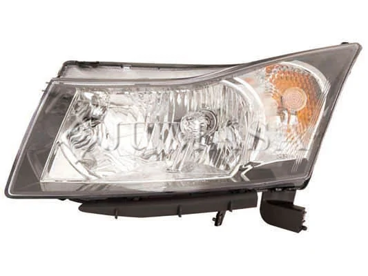 Faro derecho Chevrolet Cruze sedán (J300) (2009 - 2026) precio, desde 146,65 EUR