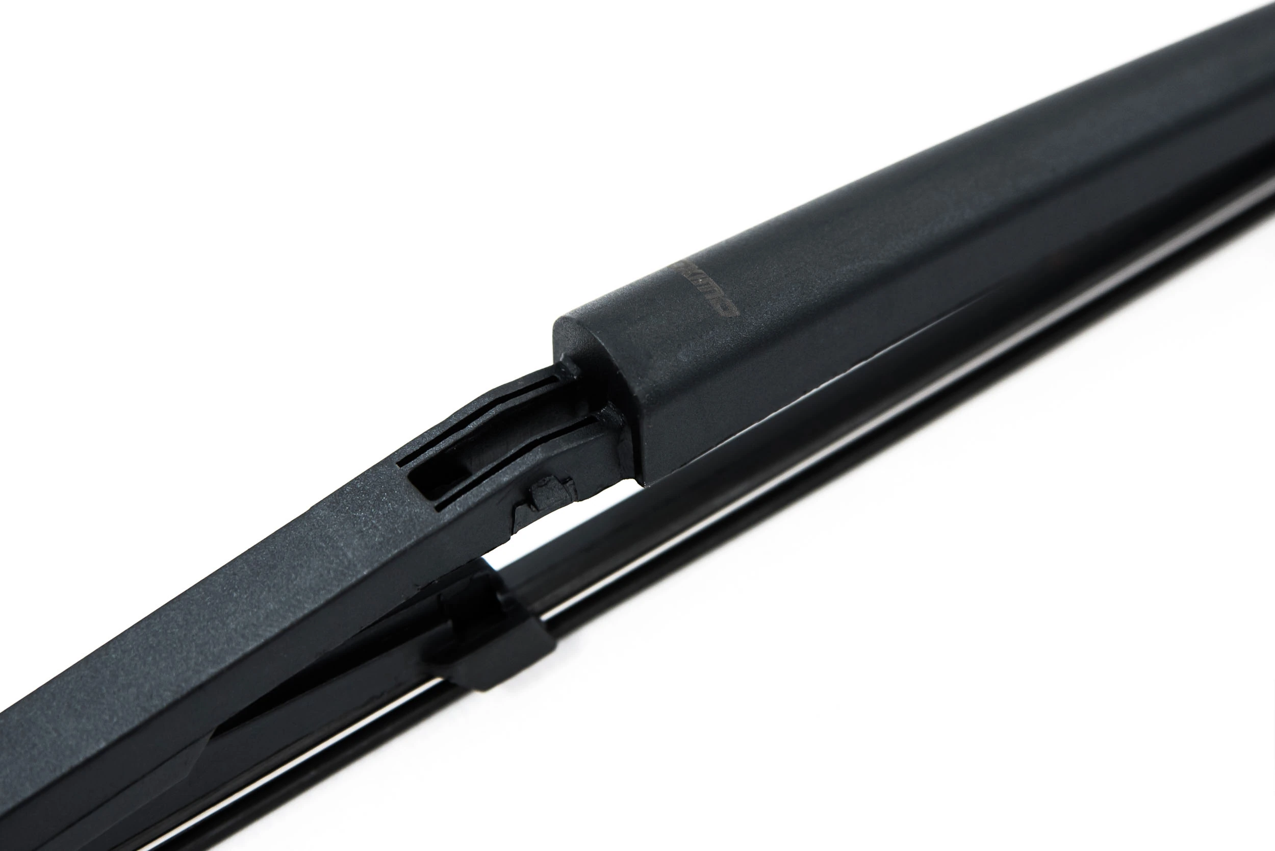 Juego de gomas del limpiaparabrisas Oximo WR920330 precio, desde 10,39 EUR