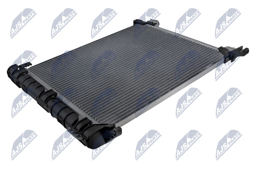 Comprar Condensador de aire acondicionado Nissan Almera I N15 a bajo precio