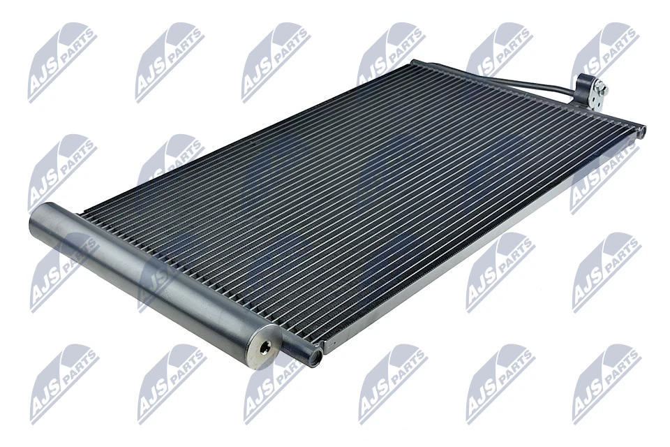 Comprar Condensador de aire acondicionado BMW 5  E60 a bajo precio