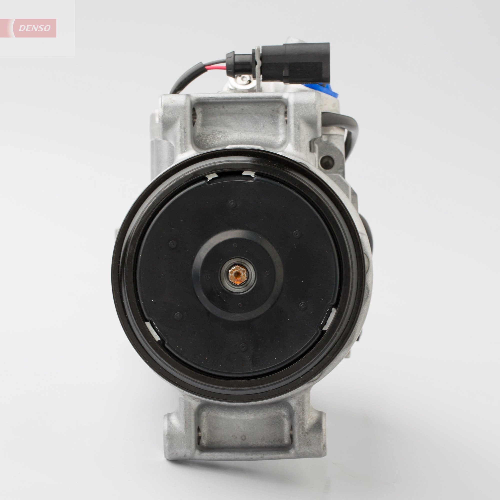 DCP02038 Denso Compresor climatizador