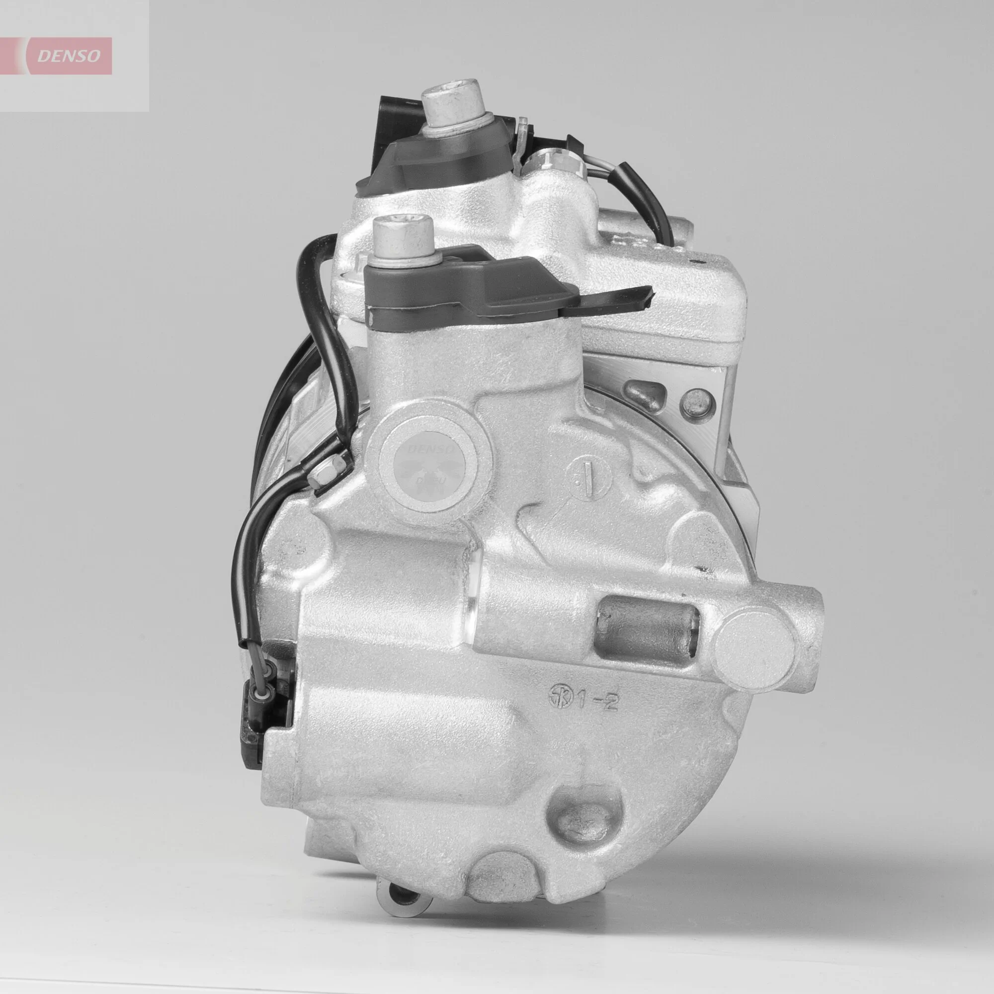 DCP02090 Denso Compresor climatizador