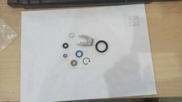Kit de reparación de inyectores Mercedes E  (W213)