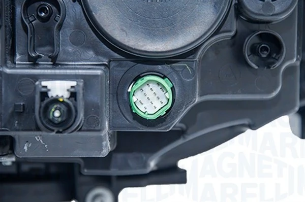 Faro derecho Magneti Marelli 712105701110 precio, desde 422,58 EUR