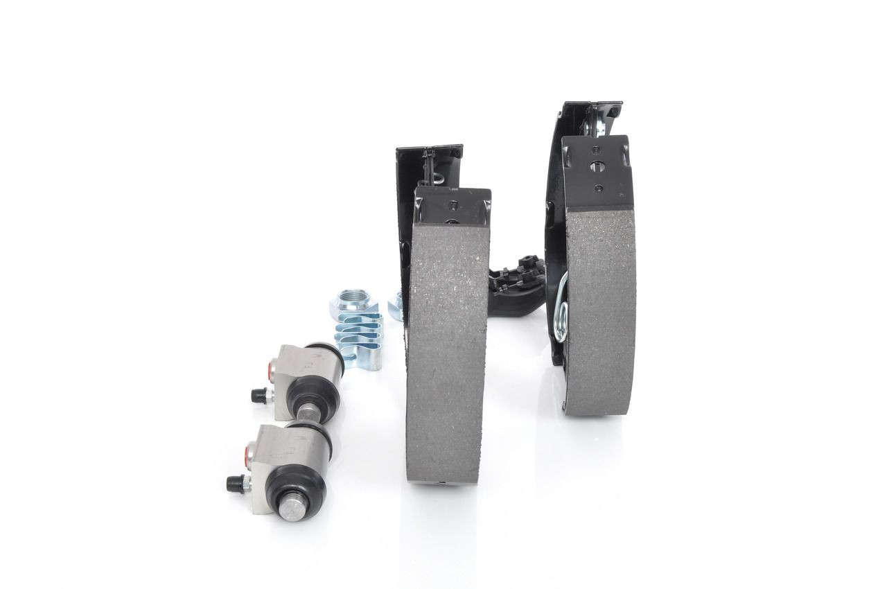 0204114613 Bosch Zapatas de freno de tambor traseras