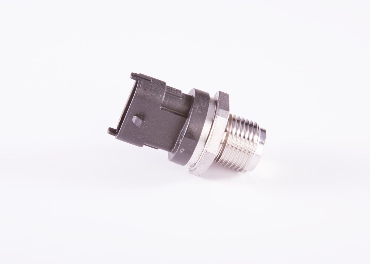 Sensor de presión de combustible Bosch 0281006165 precio, desde 128,37 EUR
