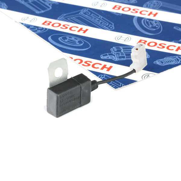 0290800036 Bosch Condensador del generador