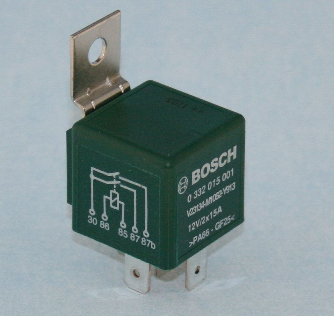 Relé de faro 0332015001 Bosch
