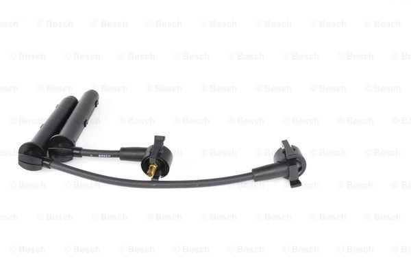 0986356833 Bosch Cables de alta tensión, juego