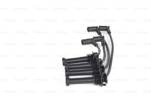 0986357208 Bosch Cables de alta tensión, juego