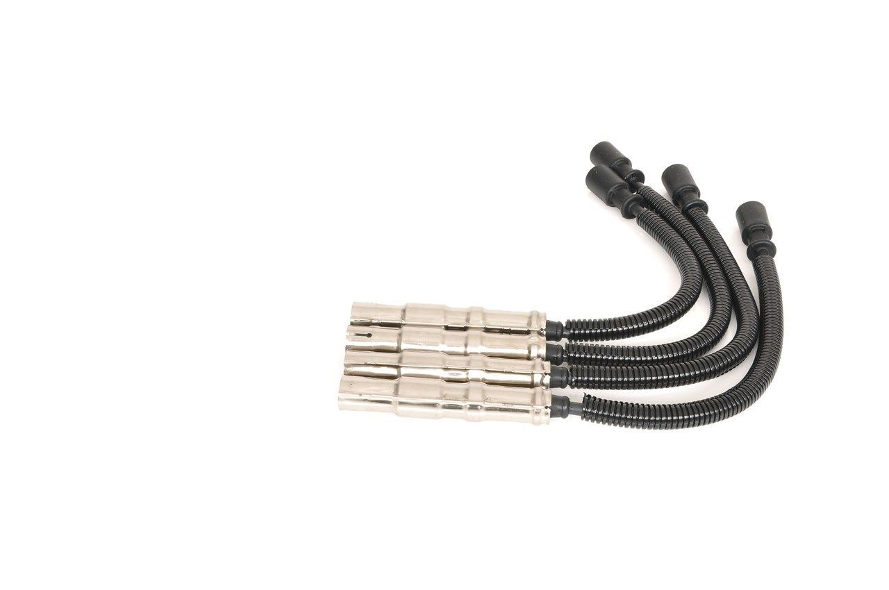 0986357808 Bosch Cables de alta tensión, juego