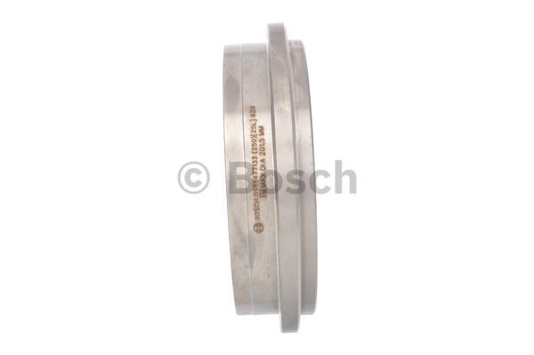Tambor de freno trasero Bosch 0986477133