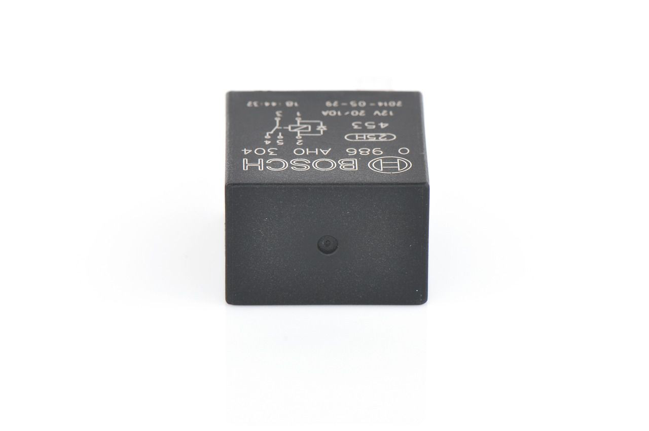 Relé eléctrico multifuncional 0986AH0304 Bosch