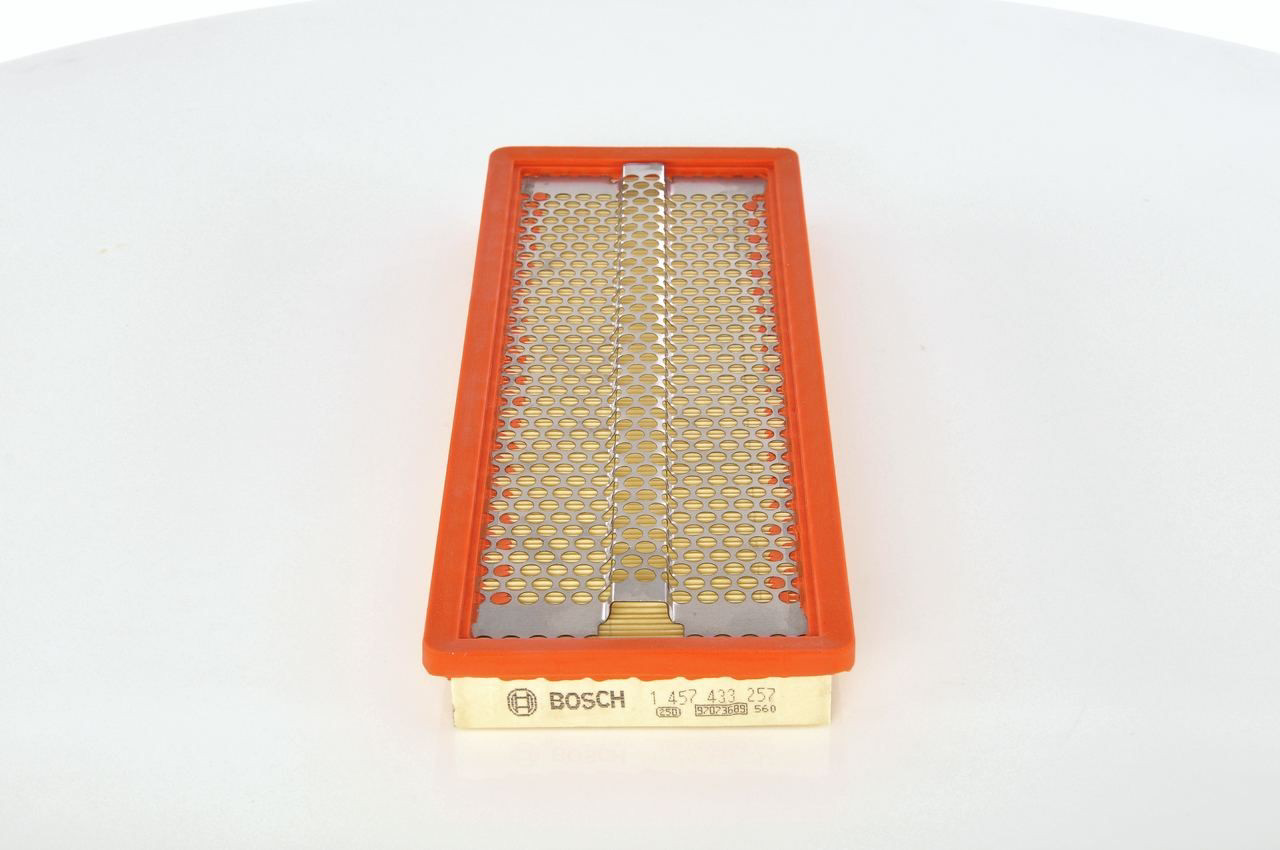 El filtro de aire Bosch 1457433257 precio, desde 9,05 EUR