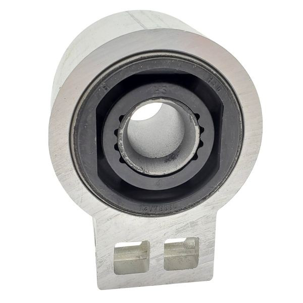 GV0549 CTR Silentblock de brazo de suspensión delantero inferior