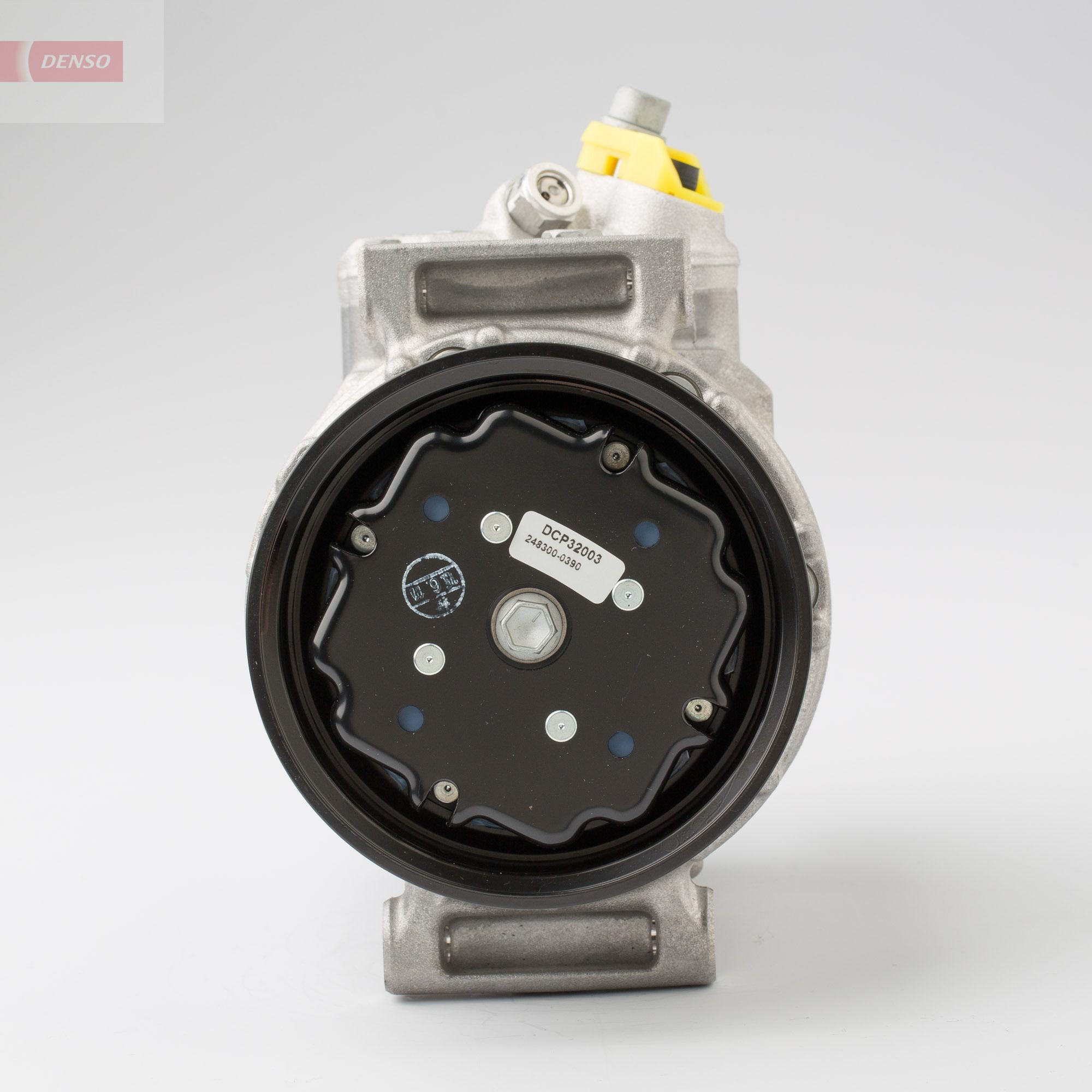 Compresor de aire acondicionado DCP32003 Denso
