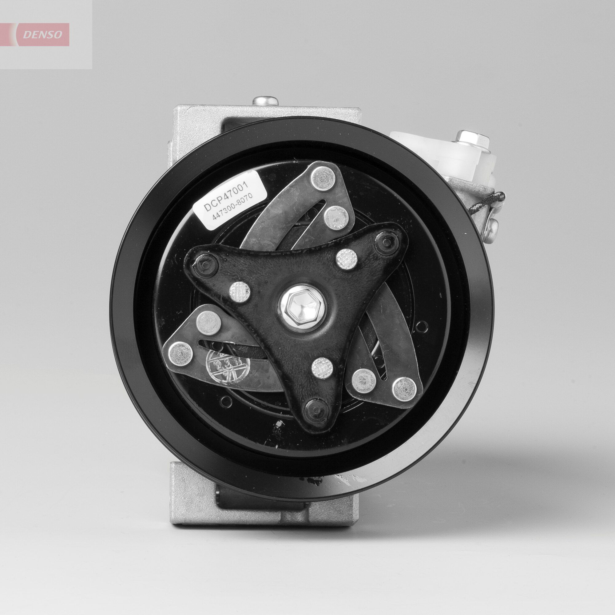 Compresor de aire acondicionado DCP47001 Denso