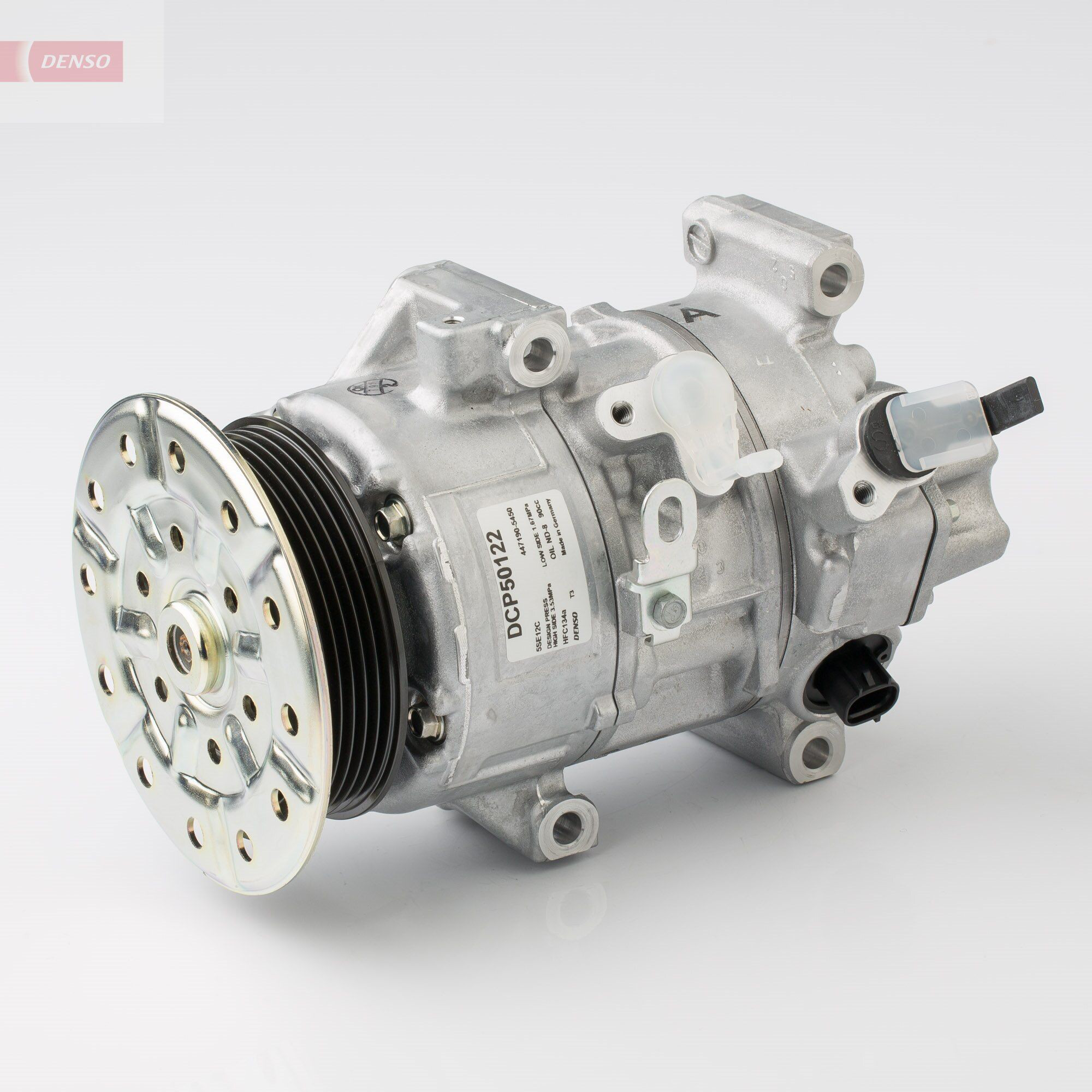 DCP50122 Denso Compresor climatizador