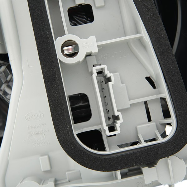 Piloto trasero izquierdo HELLA 2VA965303071 precio, desde 50,35 EUR